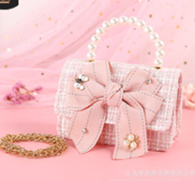 شنطة يد لولو