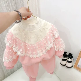 طقم مبطن قبة كبيرة دانتيل