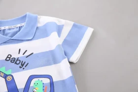 طقم تيشرت وشورت الديناصور وشاحنة