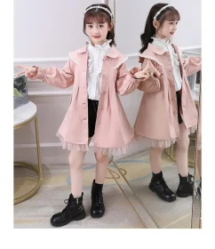 ترانش كوت دانتيل من الأسفل مع ورد أبيض ع القبة